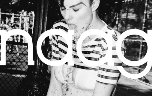 Agyness Deyn lance NAAG