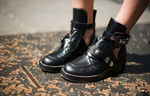 Les buckle boots Balenciaga