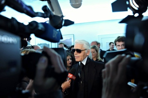 Karl Lagerfeld en mode masstige