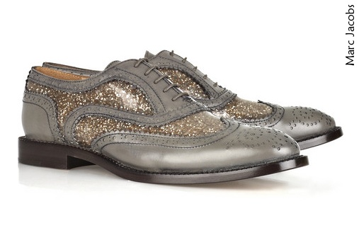 Brogues + paillettes = le bon mix ?