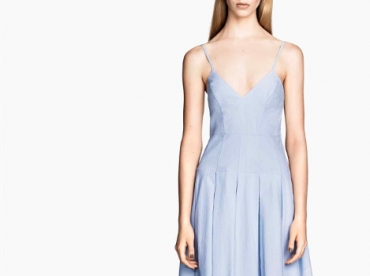 Wanted : une robe bleu ciel H&M