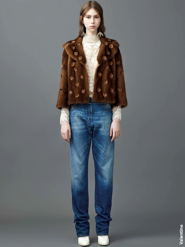 Look Valentino