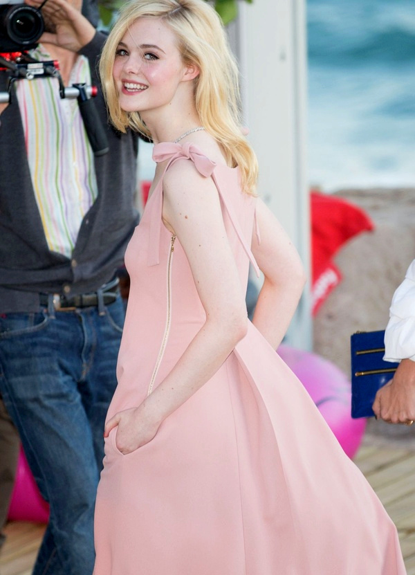 Elle Fanning  Cannes