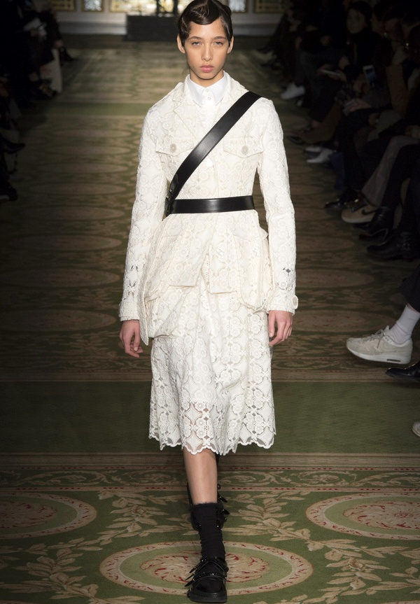 Dfil Simone Rocha