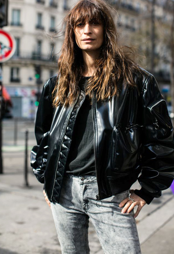 Dans le sac de Caroline de Maigret