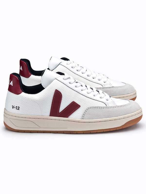 Baskets Veja V-12