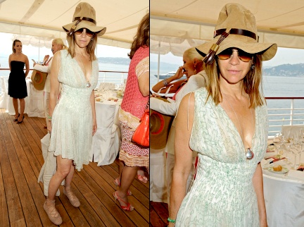 Le chapeau de Carine Roitfeld