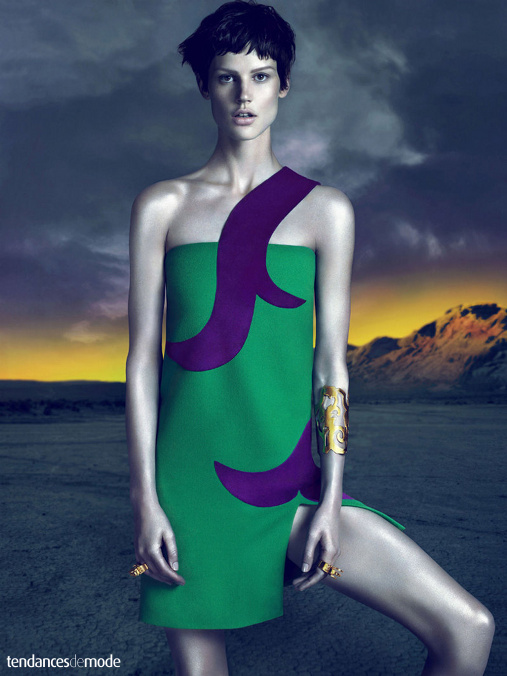 Campagne Versace - Automne/hiver 2011-2012 - Photo 2