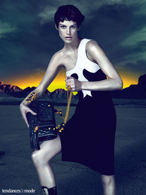 Campagne Versace - Automne/hiver 2011-2012 - Photo 7