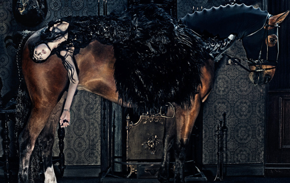 Campagne Alexander McQueen - Automne/hiver 2014-2015 - Photo 5