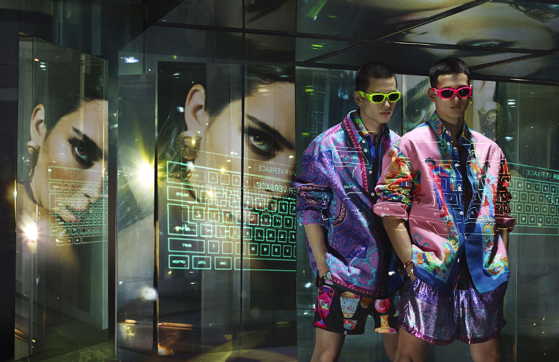 Campagne Versace - Printemps/t 2020 - Photo 8