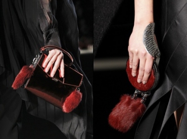 Les pompons en fourrure d'Alexander Wang