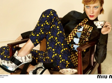 Chloë Sevigny chez Miu Miu