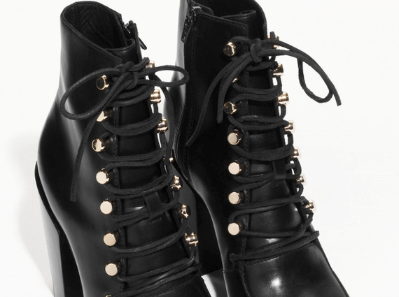 Wanted : une paire de bottines  lacets