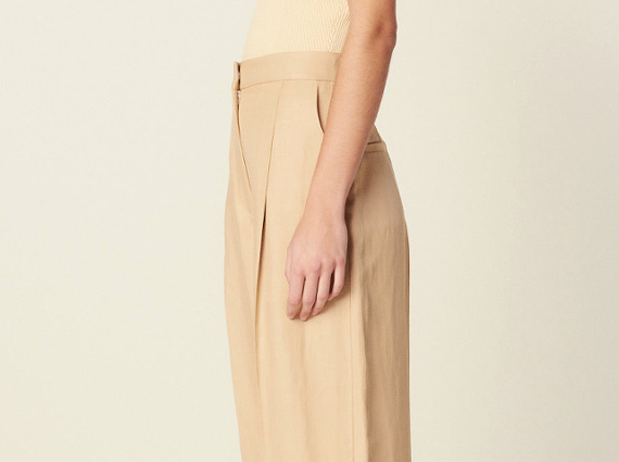 Wanted : un pantalon cropped beige