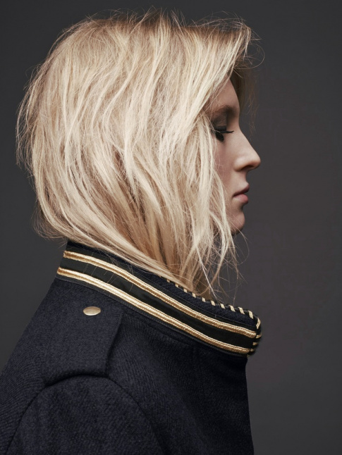 Wanted : une veste officier