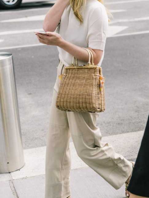 Le sac en osier, la nouvelle lubie des fashionistas !