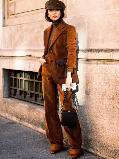 Roux + marron + noir = le bon mix