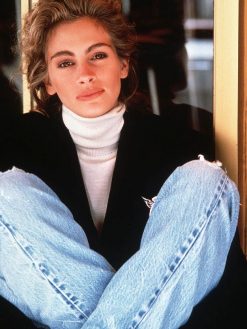 Le sous-pull blanc des nineties... pile dans l'actuel air du temps !