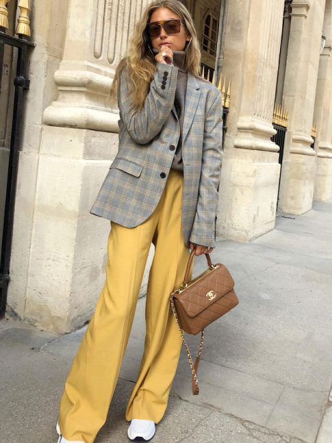 On ne se lasse pas du trio gris/jaune/blanc !