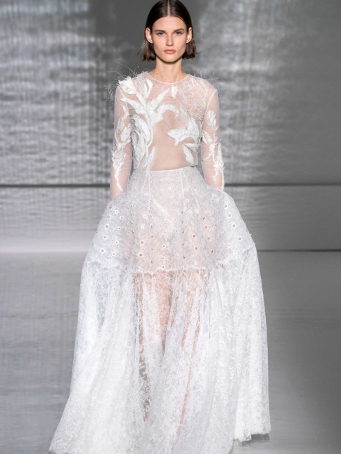 Chez Givenchy, les anges descendent du paradis...