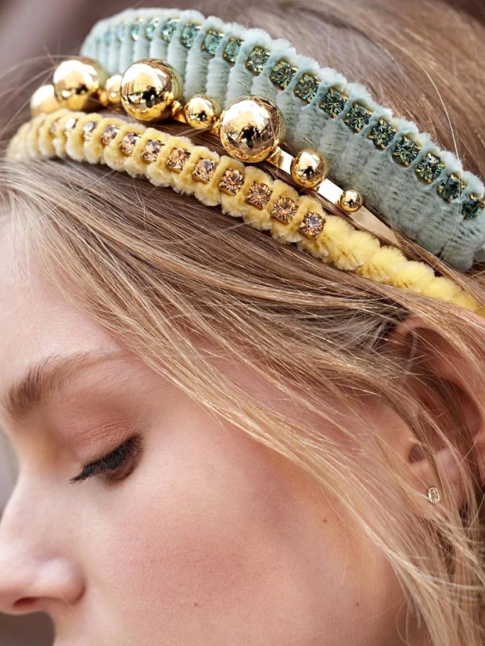Oui au mix and match de serre-ttes bijou/fantaisie !