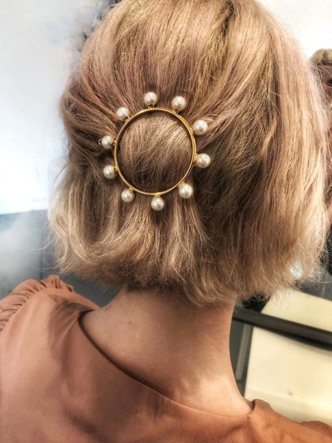 Oui aux barrettes lgamment mystiques