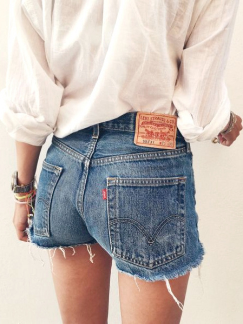 Et si le parfait short en jean tait en fait un vieux denim dcoup ?