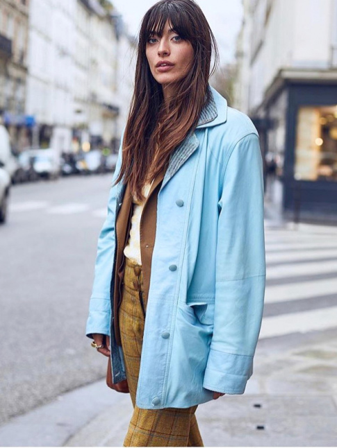 Bleu ciel + marron = le bon mix