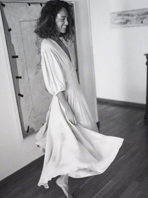 Wanted : une robe romantique donnant envie de danser dans la fracheur du matin !