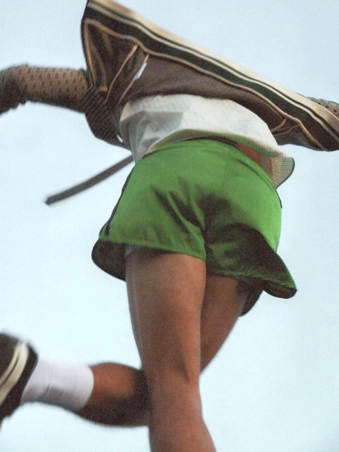 Wanted : un short sportswear vert gazon !