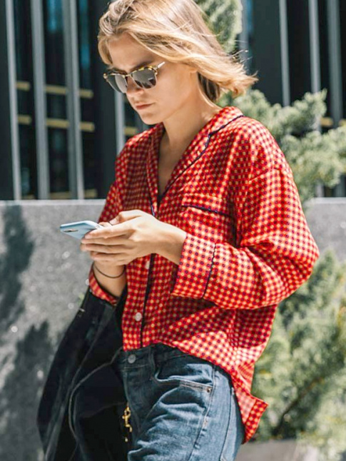Wanted : une chemise de pyjama un brin ample  porter  l'extrieur !