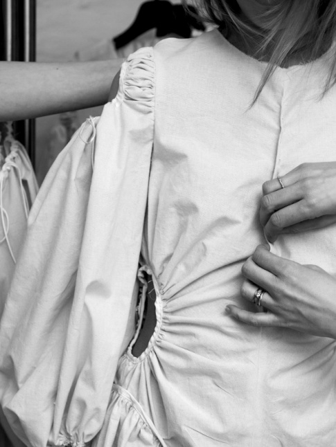 Les toiles, ces bauches de tissu qui se rvlent parfois plus mouvantes que le vtement final...