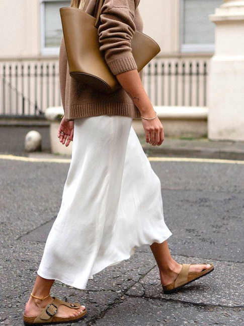 Blanc + camel = le bon mix