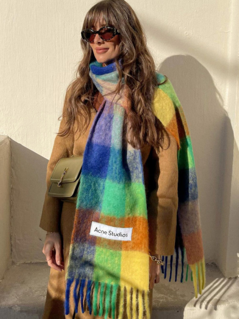 Wanted : une maxi charpe  carreaux colors !