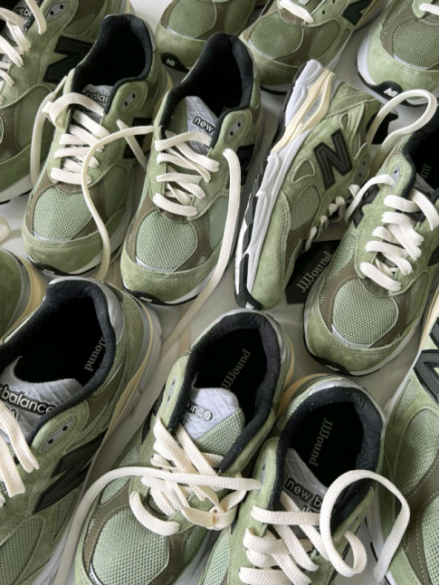 Wanted : une paire de baskets sauge !