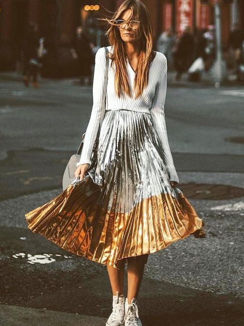 Ne jamais hsiter  insuffler une touche de glitter  ses looks quotidiens !