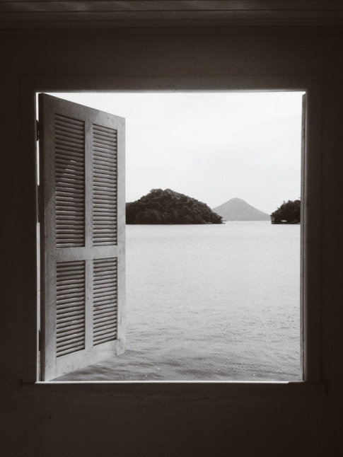Habitat simplissime + vue sur la mer = le bon mix