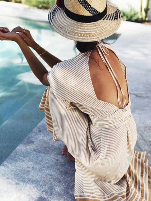 Longue robe + dos nu = le bon mix