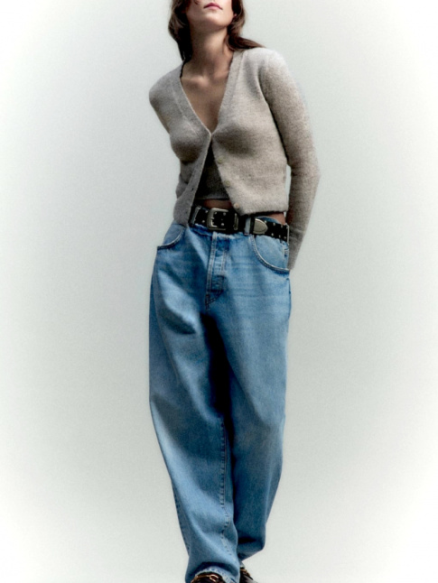 Cardigan  peine court + jean large taille basse + grosse ceinture = le bon mix