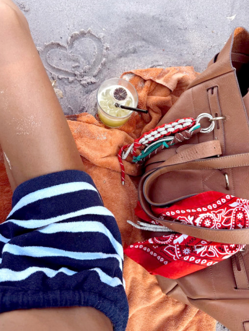 Rayures ponges + bandana = le bon mix