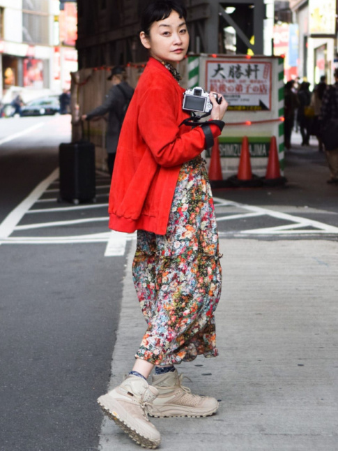 Mlant pragmatisme et fminit, ce look a tout bon !
