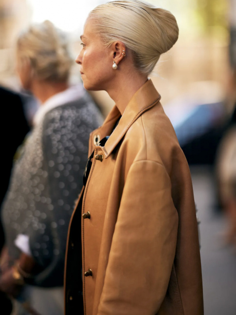 Wanted : matriser l'art du chignon banane !