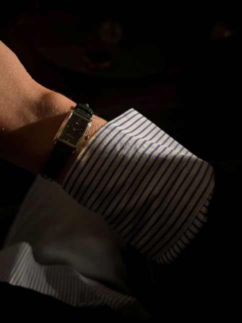 Oui aux lgantes montres rectangulaires !