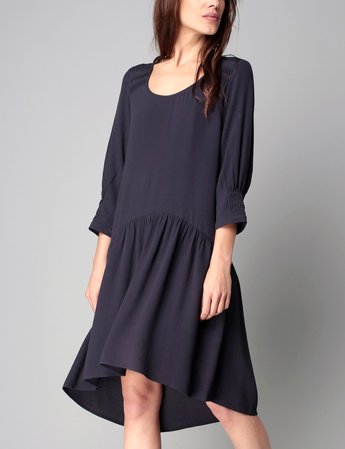 robe bleu marine collant noir