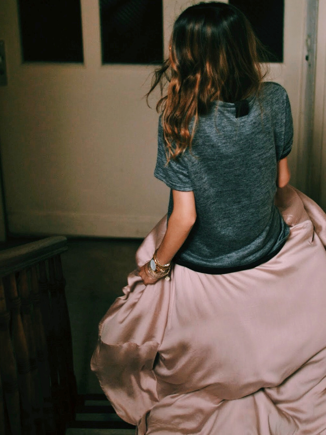 Ce printemps, on pense � apaiser nos jupes de bal au contact d'un tee-shirt casual !