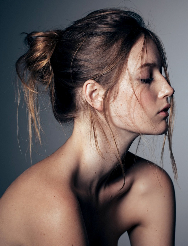 Rien de plus sensuel qu'une coiffure un brin décoiffée...