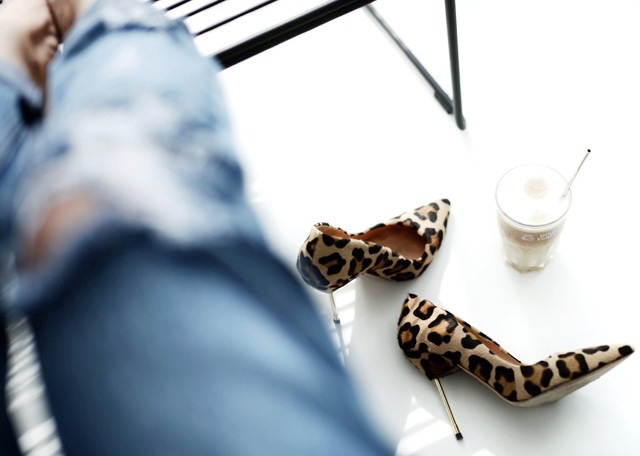 Escarpins léopard + jean totalement destroyed = le bon mix