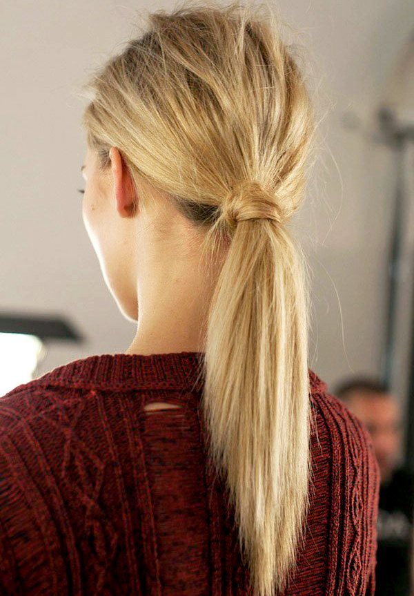 Le noeud de cheveux, plus esth�tique que n'importe quel �lastique !