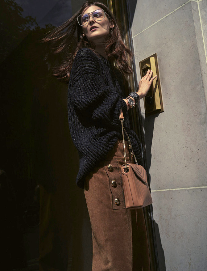 Wanted : un pantalon � pont en daim